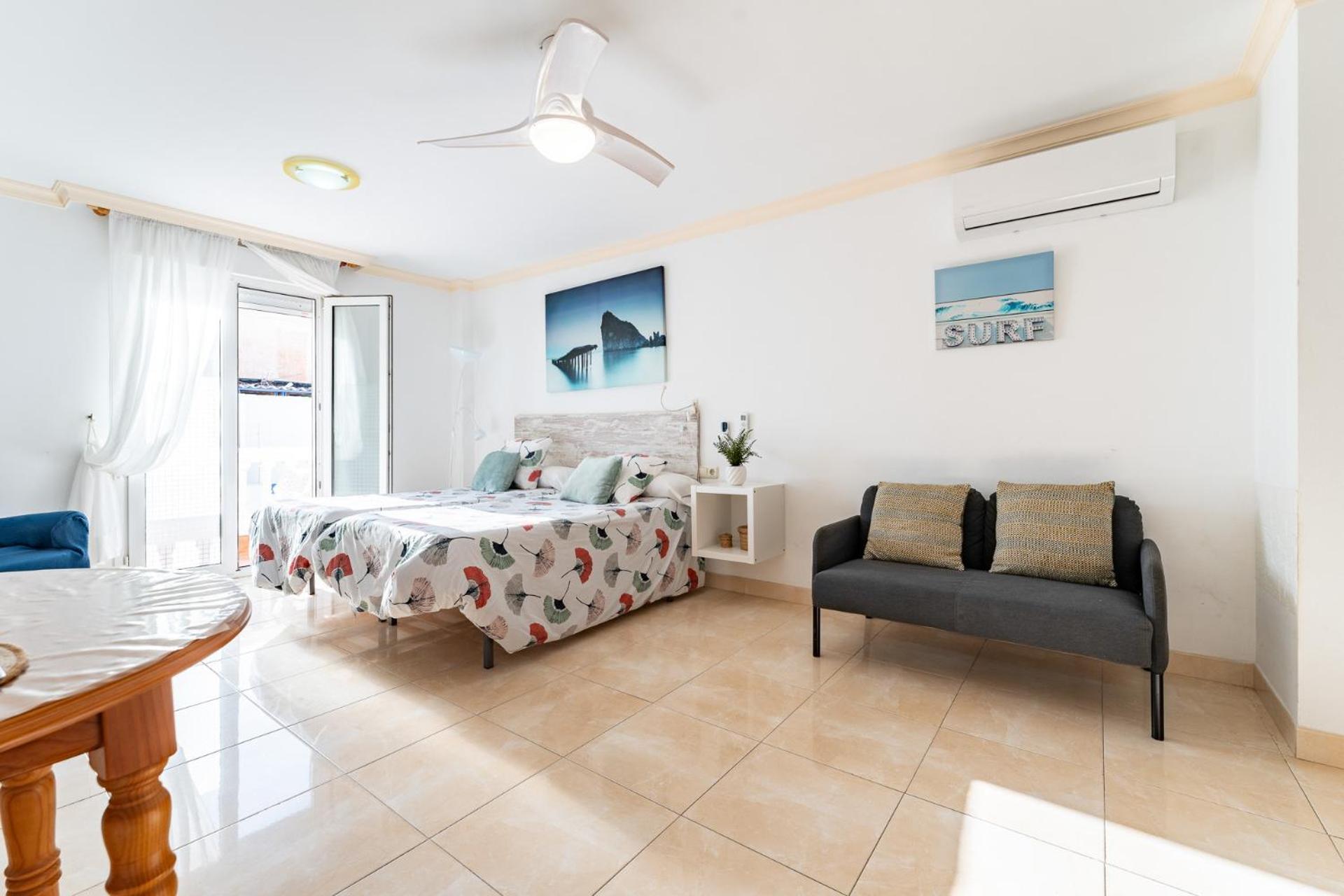 Malagasuite El Levante Apartments 托雷莫利诺斯 外观 照片