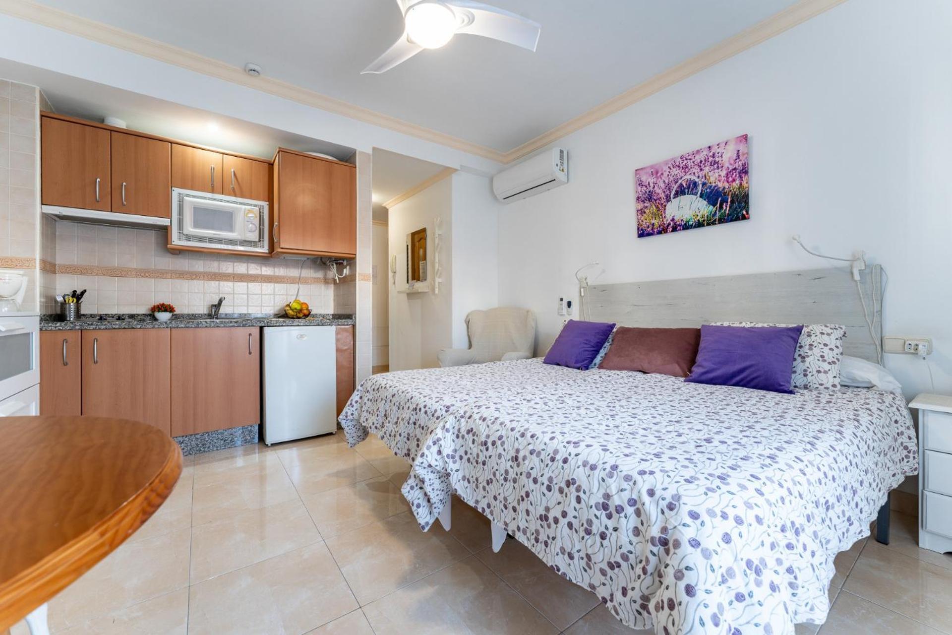 Malagasuite El Levante Apartments 托雷莫利诺斯 外观 照片