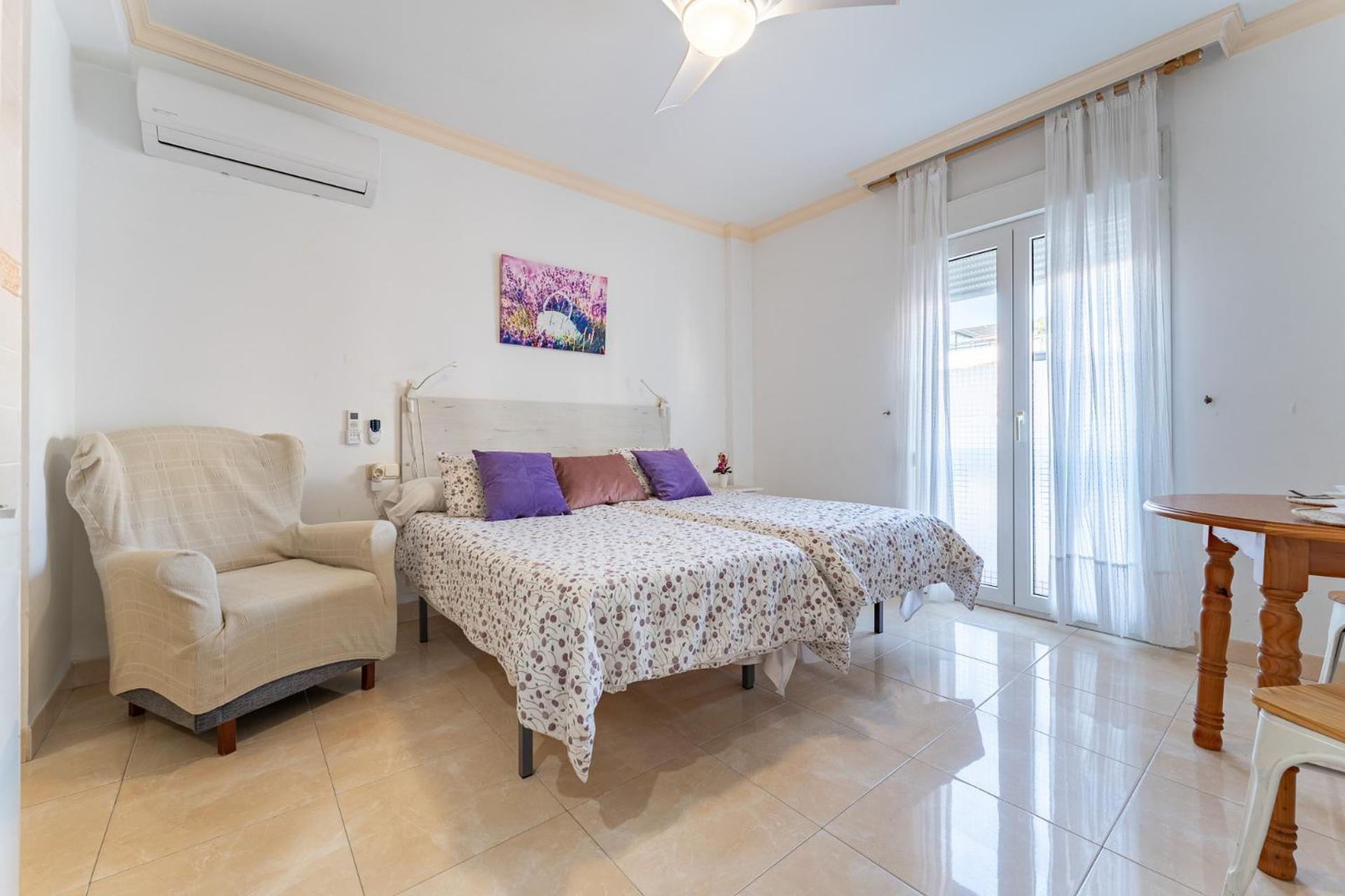 Malagasuite El Levante Apartments 托雷莫利诺斯 客房 照片