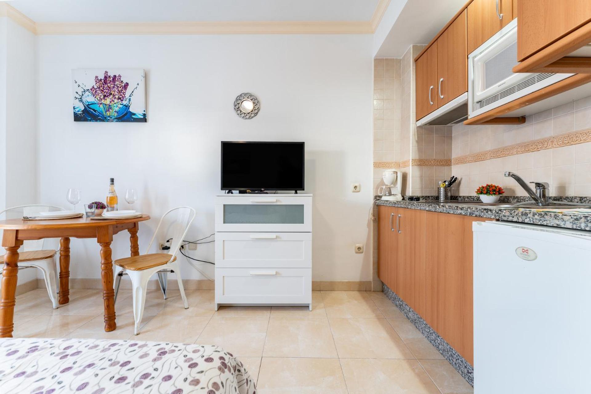 Malagasuite El Levante Apartments 托雷莫利诺斯 客房 照片
