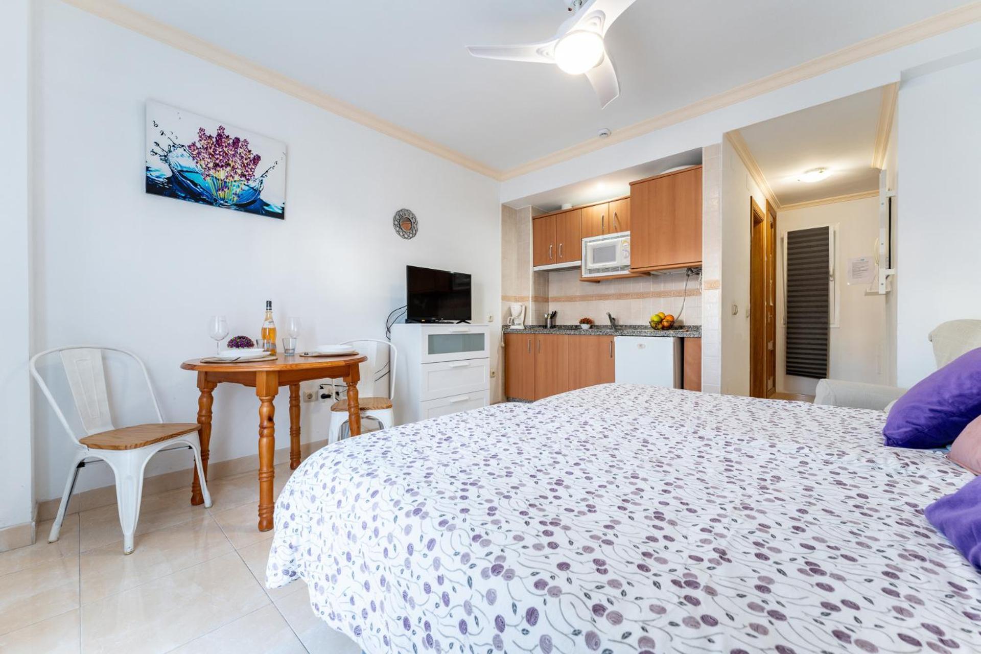 Malagasuite El Levante Apartments 托雷莫利诺斯 外观 照片
